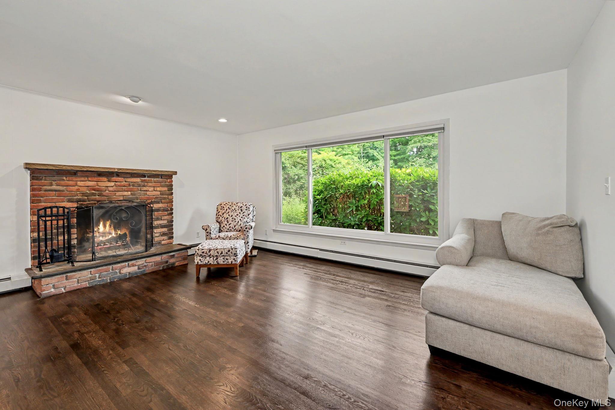 32 Lacona Road Mahopac, NY 10541 - Photo 3 of 24
