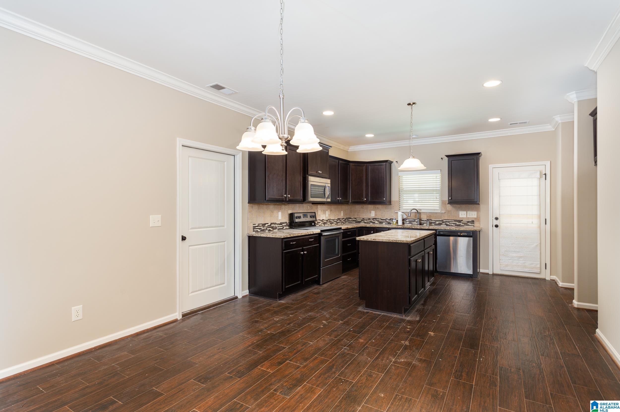 1982 Clarke Road Leeds, AL 35094 - Photo 8 of 30