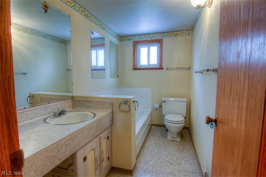 27450 Emery Road Orange, OH 44022 - Photo 22 of 30 Gallery Image 22