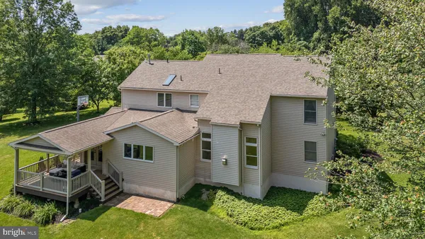 $829,900 | 40 Chanticleer Drive, Glenmoore, PA 19343