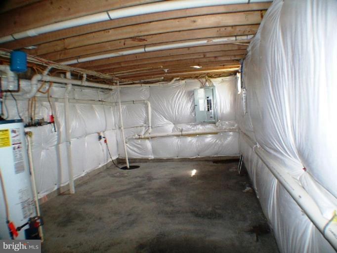 8 Marblehead Road Inwood, WV 25428 - Photo 14 of 18 a view of an empty room