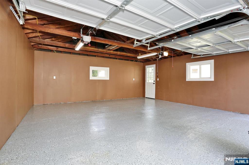 73 Rucereto Avenue Dumont, NJ 07628 - Photo 37 of 44 Gallery Image 37