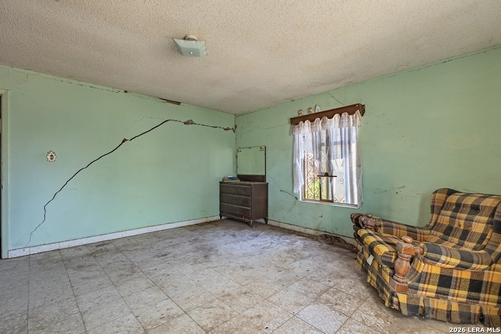 1850 Eidson Road Eagle Pass, TX 78852 - Photo 31 of 44