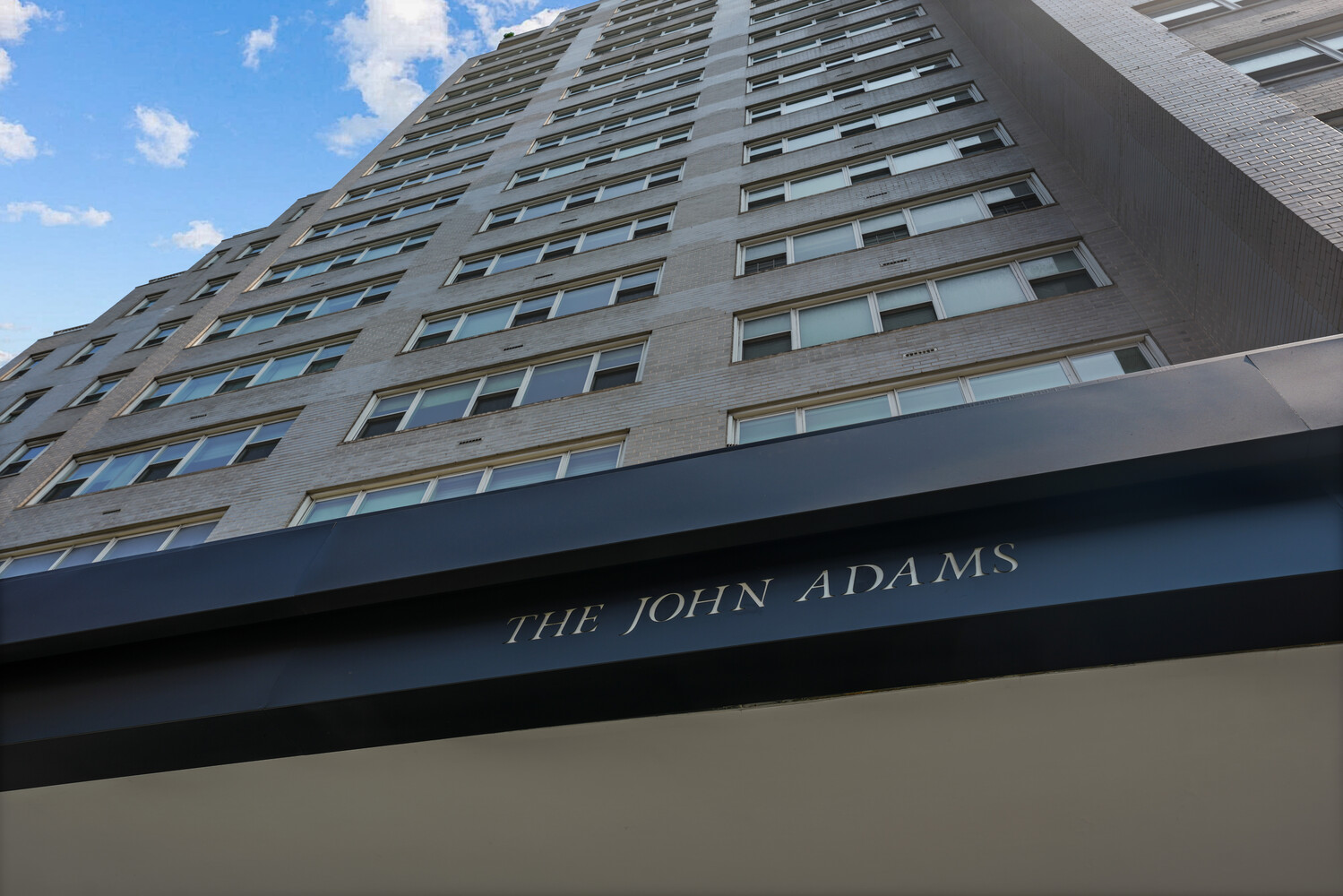 101 West 12th Street, Unit 9Z Manhattan, NY 10011 - Photo 9 of 15 a close up of a building