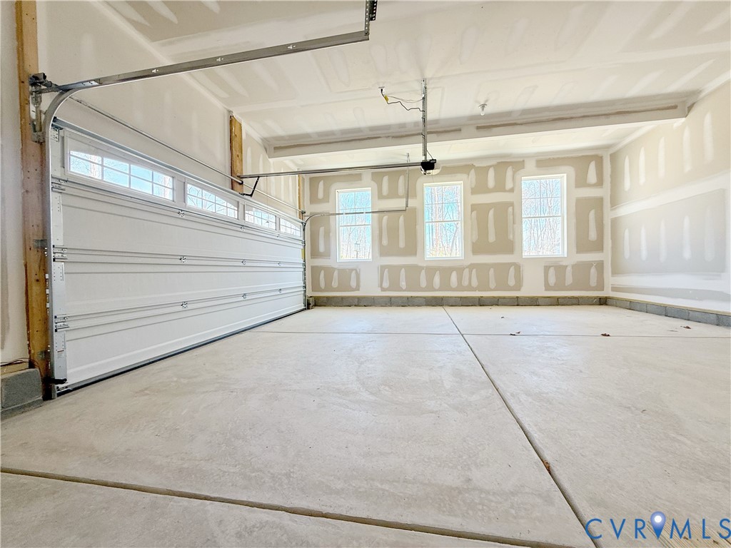 4041 Tredon Road Mechanicsville, VA 23111 - Photo 30 of 35 A side load garage.