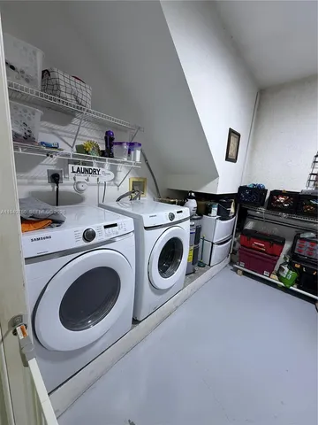 $2,800 | 4117 Northeast 24th Drive, Homestead, FL 33033