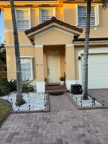 $2,800 | 4117 Northeast 24th Drive, Homestead, FL 33033