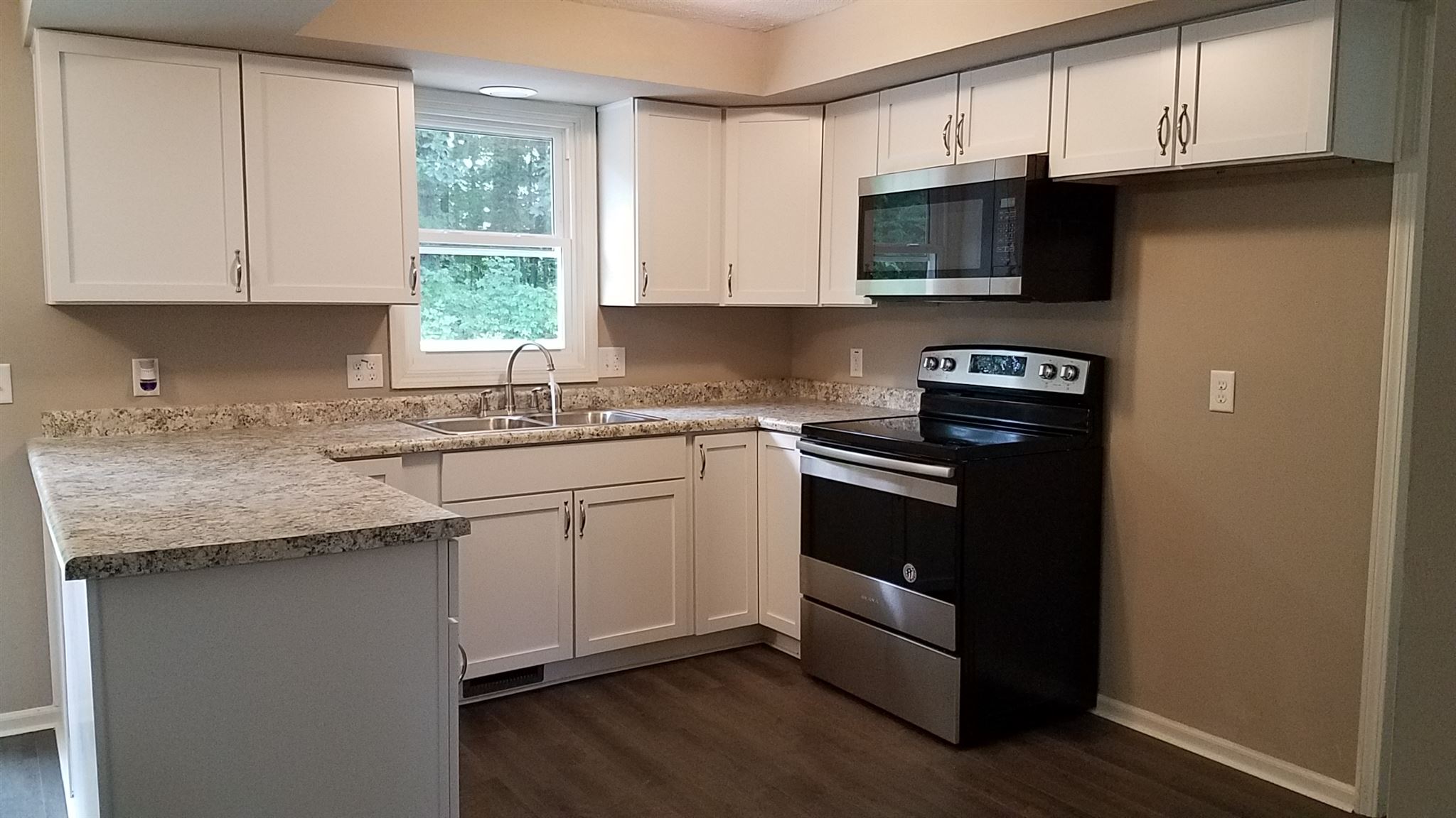7610 Rothman Road Fort Wayne, IN 46835 - Photo 9 of 29