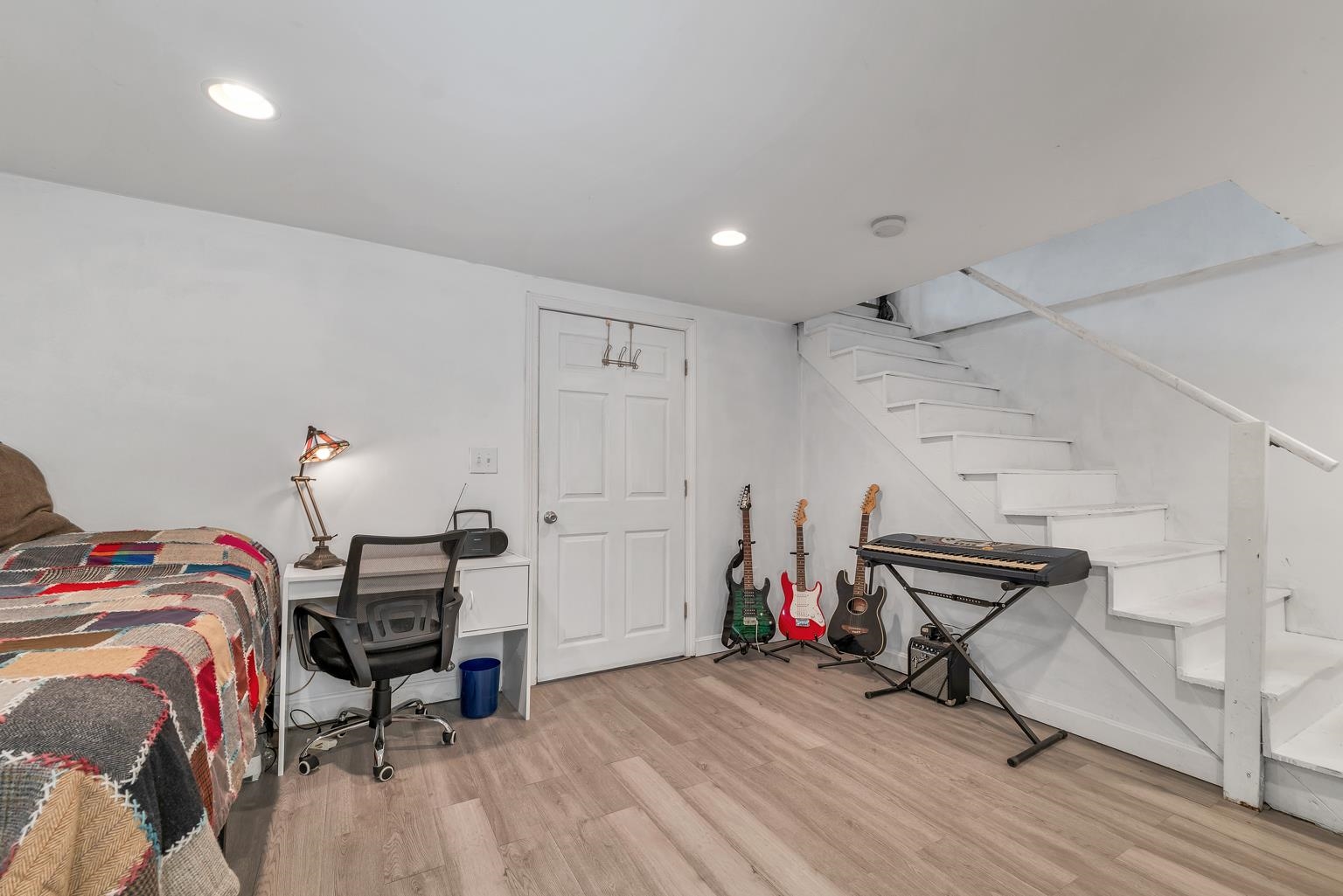 7 Bitirnas Street Nashua, NH 03064 - Photo 27 of 33