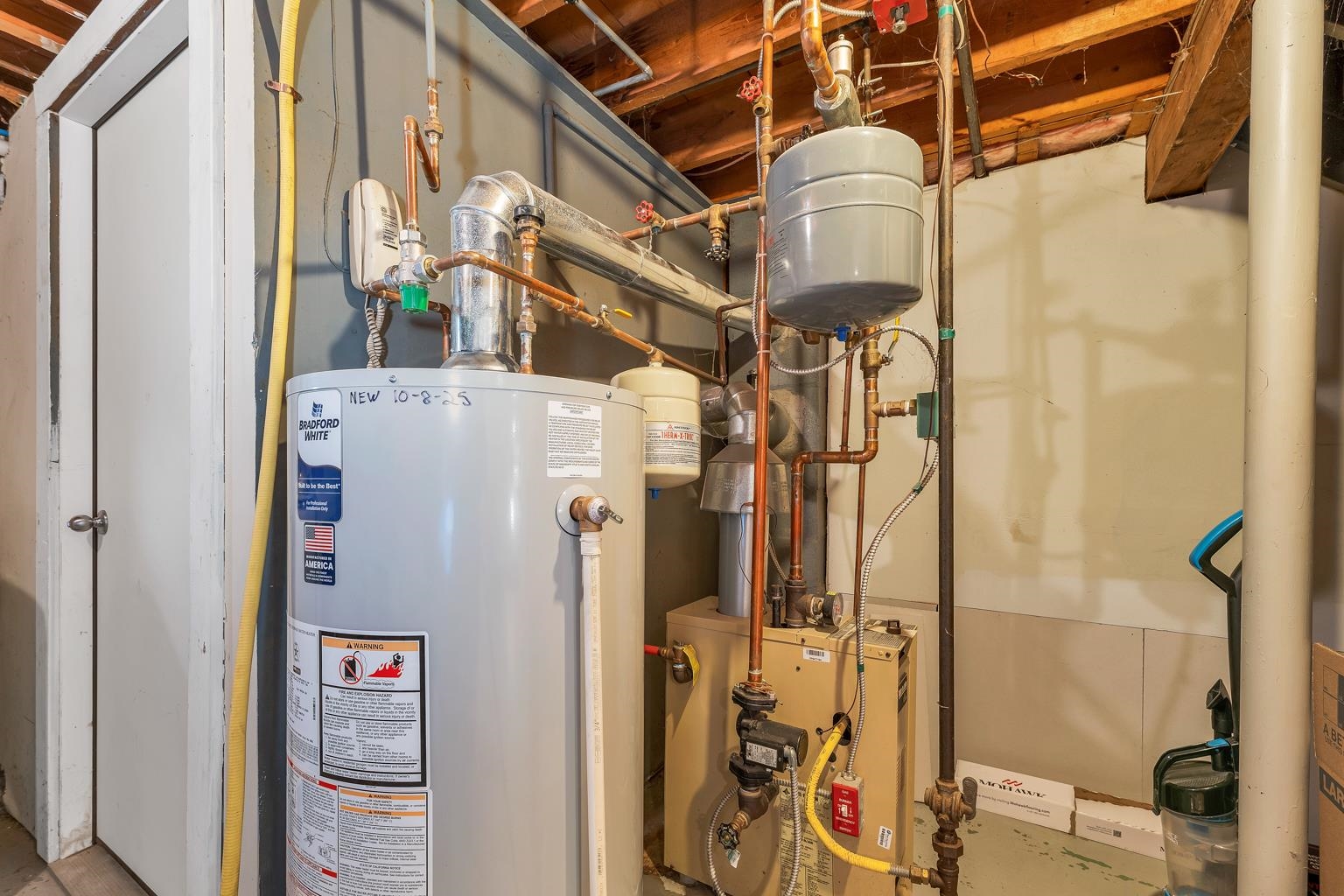 7 Bitirnas Street Nashua, NH 03064 - Photo 30 of 33