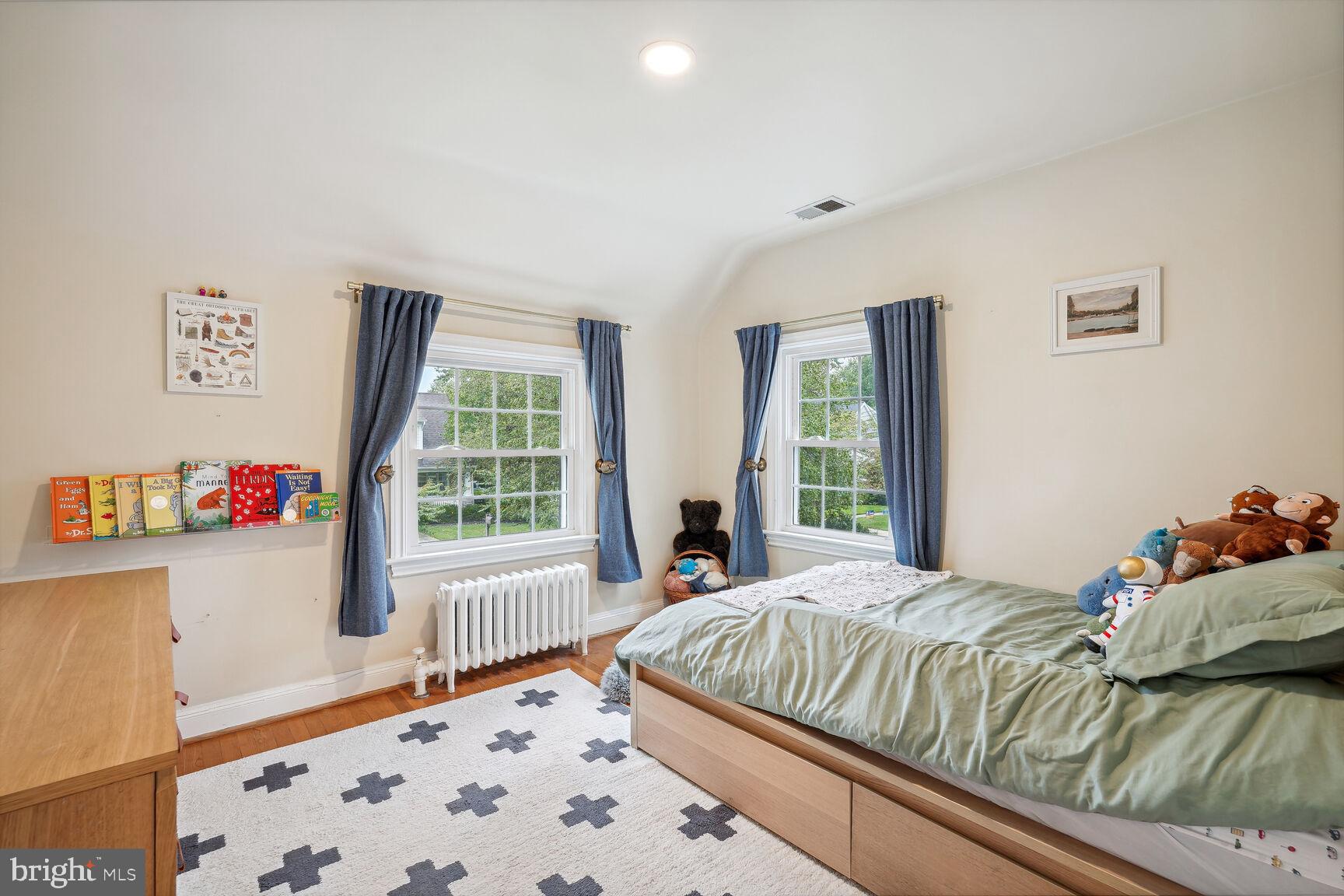 2811 Ridge Rd Drive Alexandria, VA 22302 - Photo 14 of 28 Bedroom 2