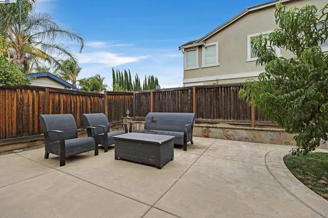 $925,000 | 1866 Toulouse Lane, Brentwood, CA 94513