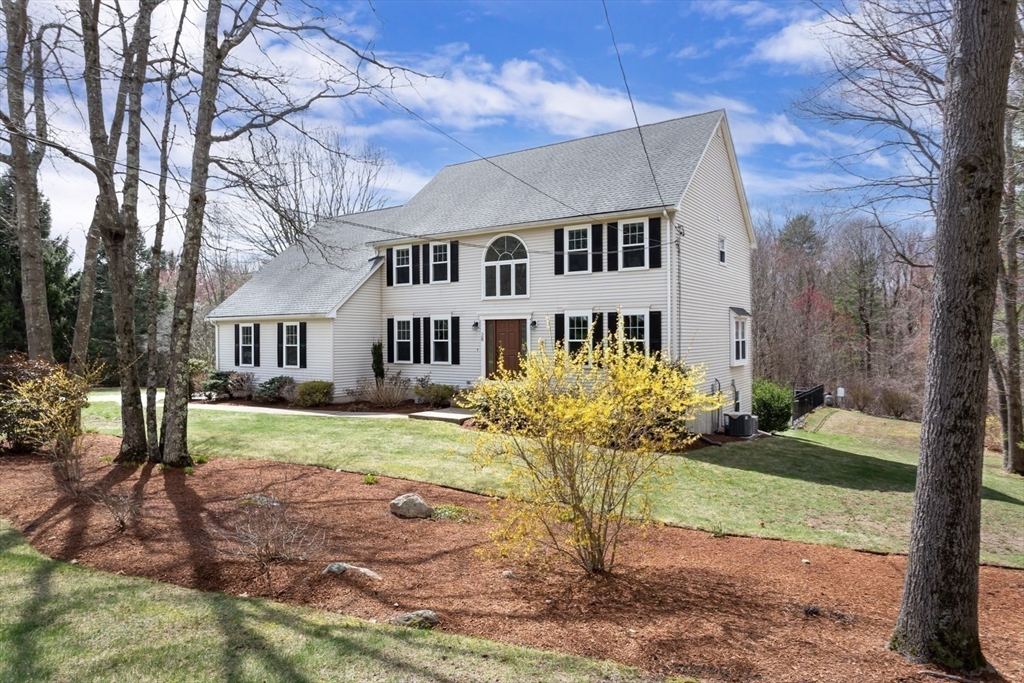 28 Jackson Circle Franklin, MA 02038 - Photo 40 of 46