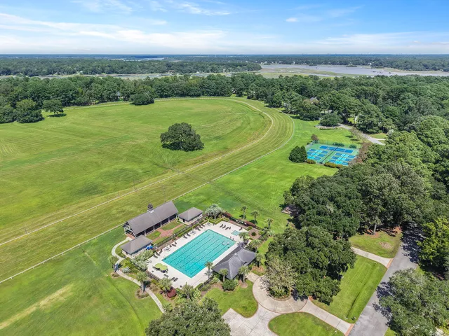 $549,900 | 5373 5th Fairway Drive, Hollywood, SC 29449