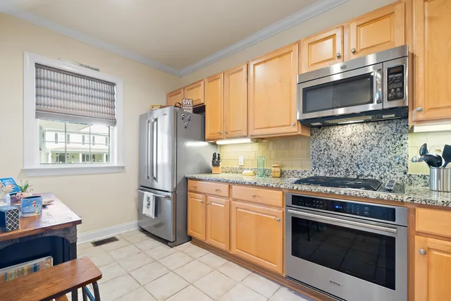 $549,900 | 5373 5th Fairway Drive, Hollywood, SC 29449