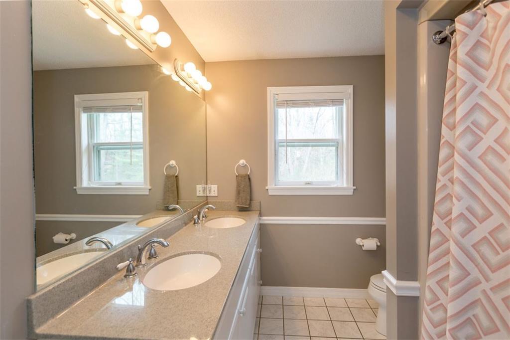 17 Old Neck Road Scarborough, ME 04074 - Photo 21 of 31 Photo