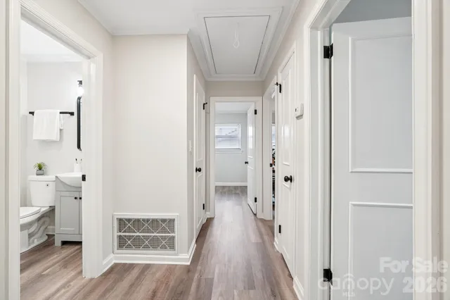 $359,900 | 915 Crestmere Street, Charlotte, NC 28208