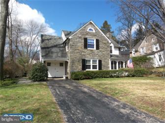 21 Chestnut Lane Wayne, PA 19087 - Photo 1 of 12 Gallery Image 1
