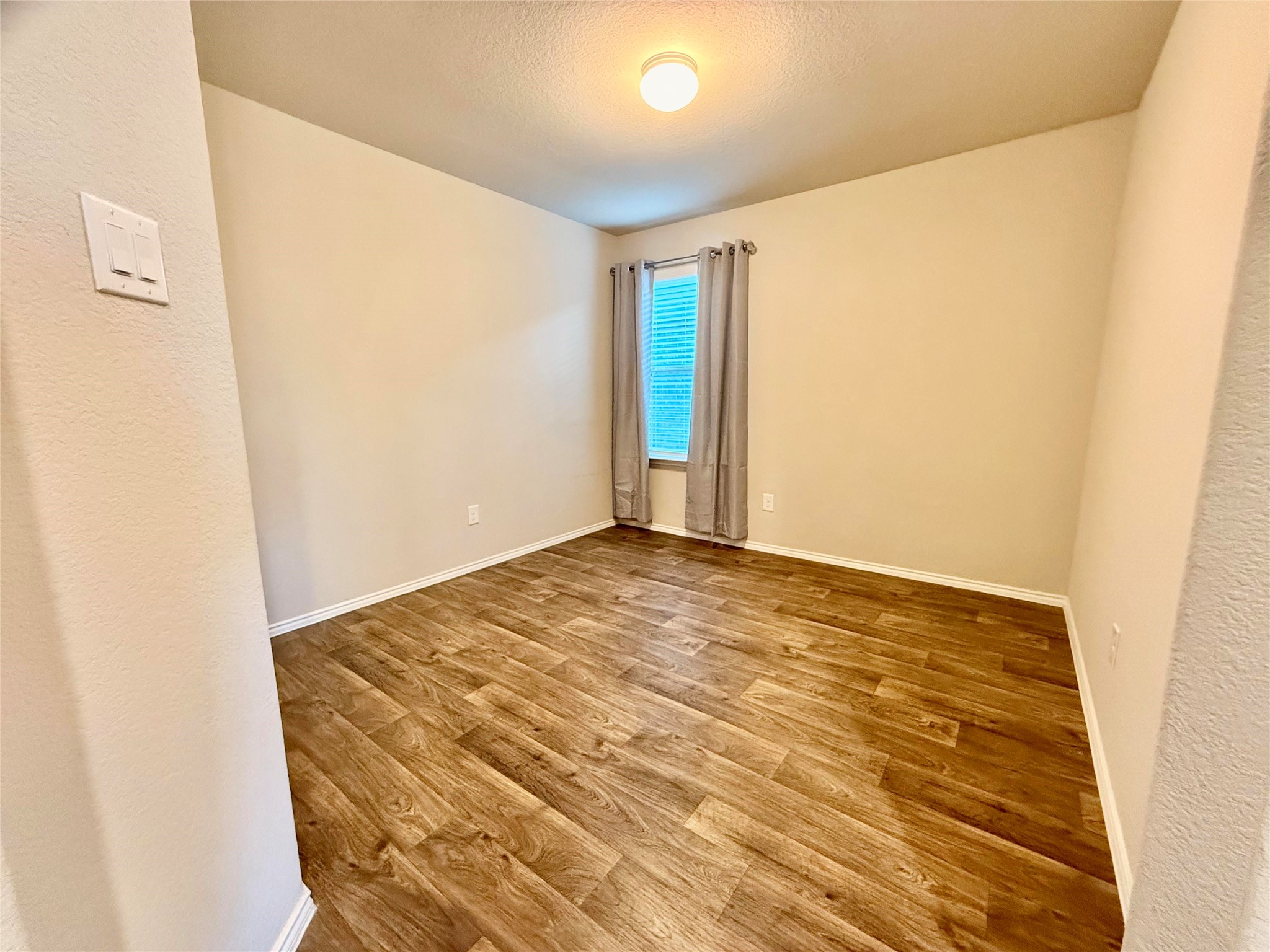 846 Autumn Flats Way Rosharon, TX 77583 - Photo 7 of 27 Bedroom