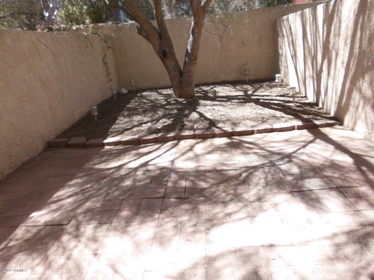 2759 West Anklam Road, Unit D Tucson, AZ 85745 - Photo 2 of 9
