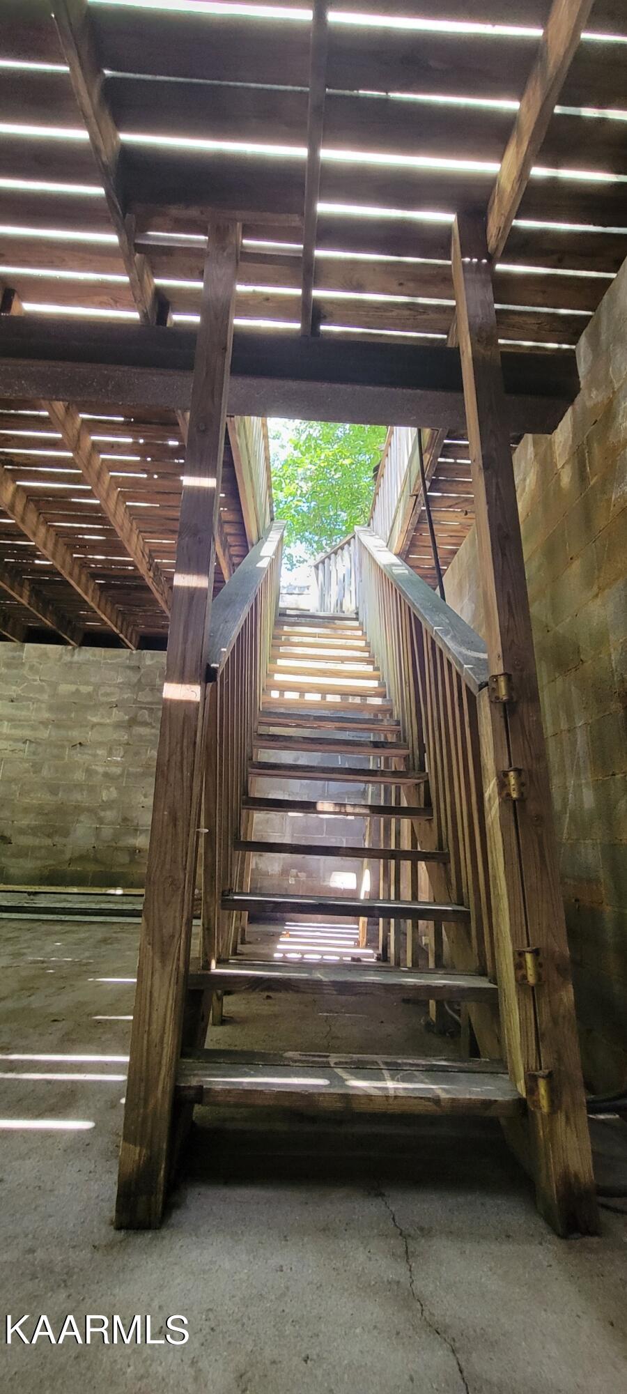 8578 Pedigo Road Powell, TN 37849 - Photo 16 of 23 Outside Stairse Stair