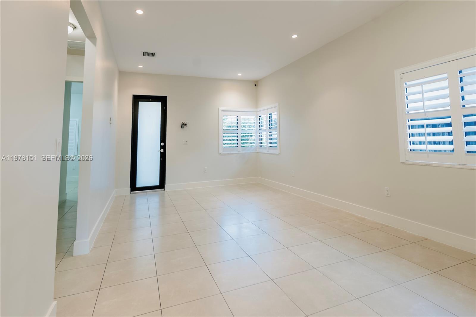 2030 Southwest 60th Avenue Miami, FL 33155 - Photo 2 of 29