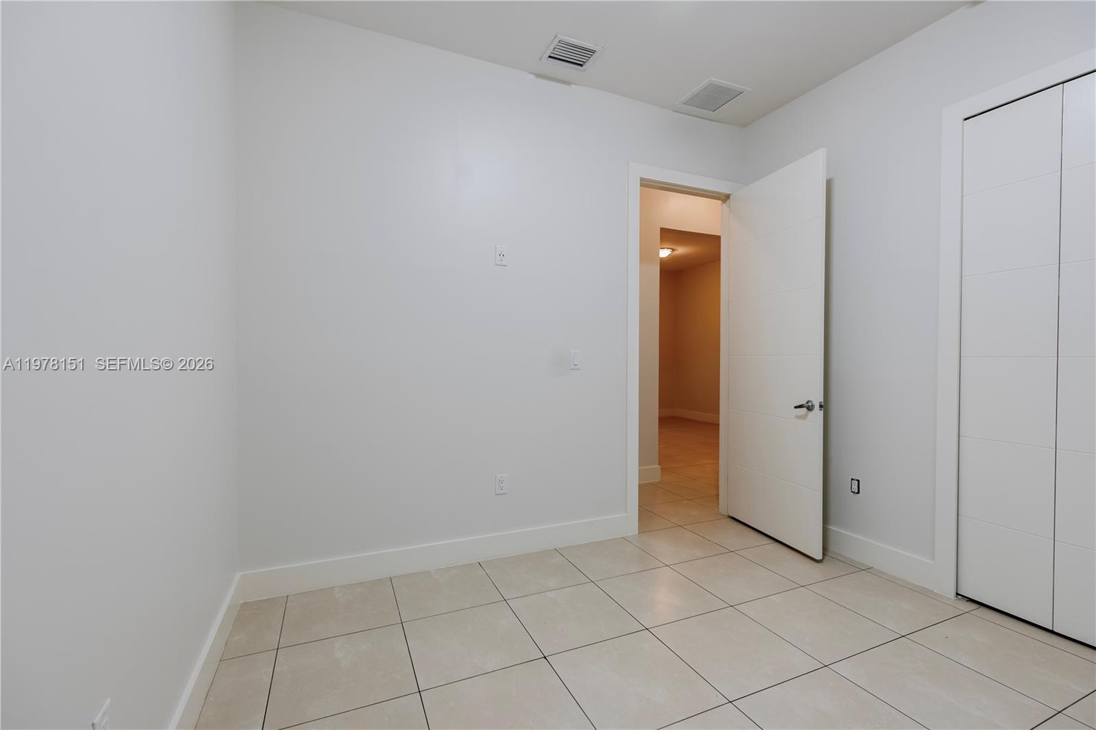 2030 Southwest 60th Avenue Miami, FL 33155 - Photo 24 of 29