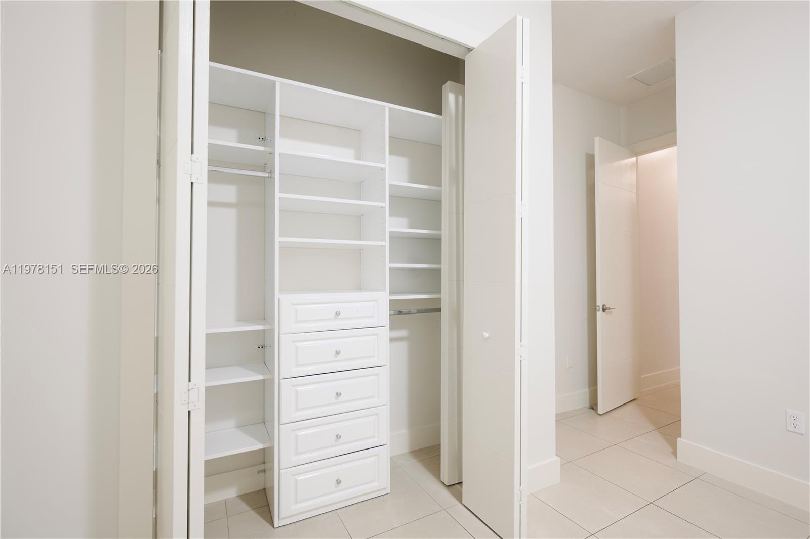 2030 Southwest 60th Avenue Miami, FL 33155 - Photo 26 of 29