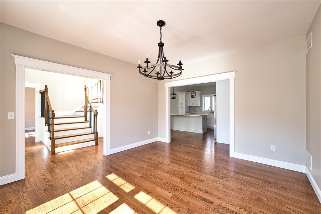 532 Old Warren Road Swansea, MA 02777 - Photo 11 of 32 Gallery Image 11
