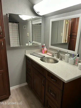 $2,200 | 14008 Dundeewood Road, Biloxi, MS 39532