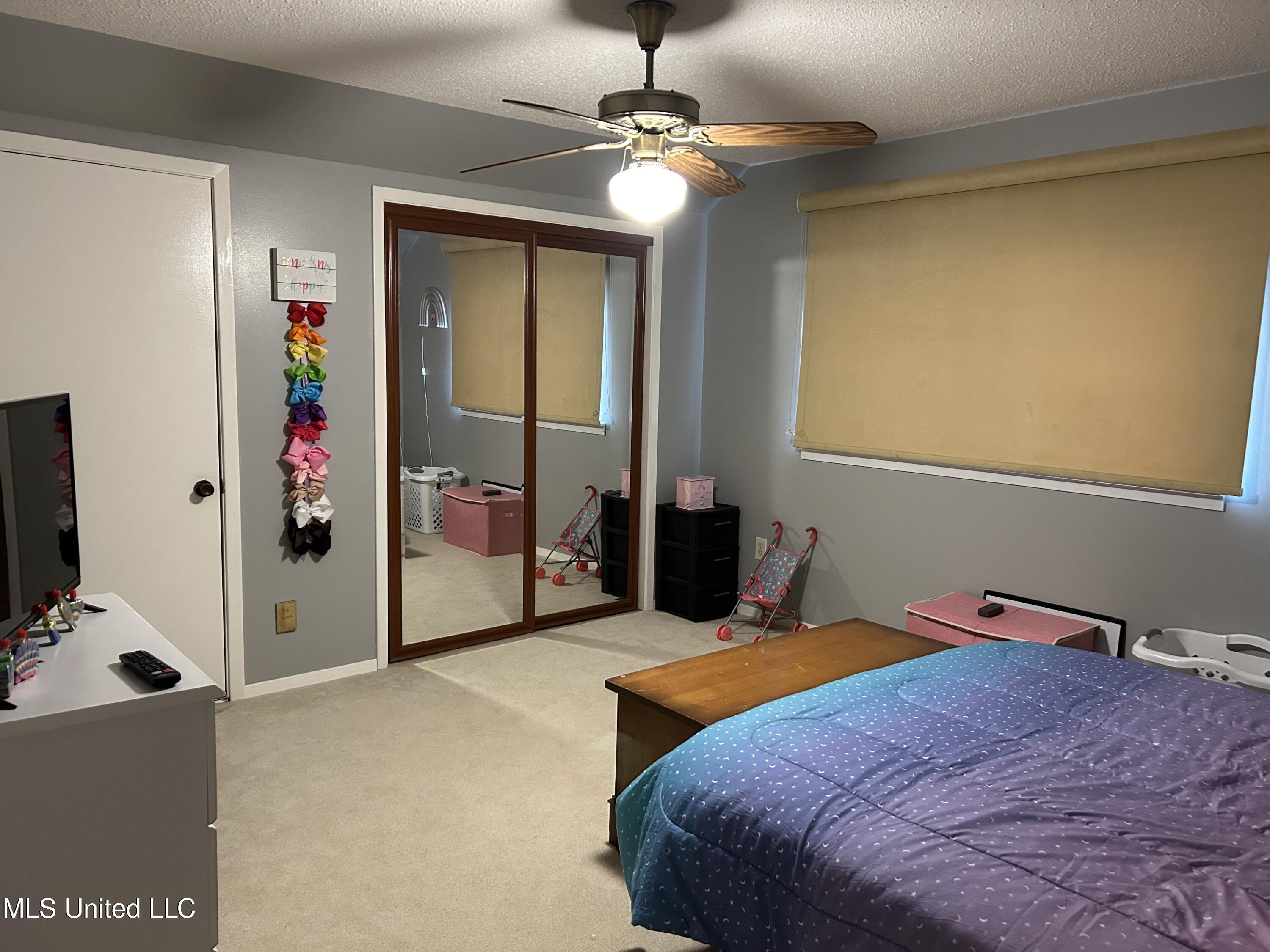 14008 Dundeewood Road Biloxi, MS 39532 - Photo 10 of 22 IMG_2002