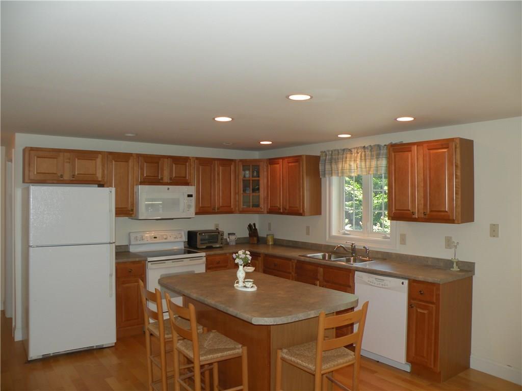 5 Chase Street Standish, ME 04084 - Photo 8 of 32 Photo