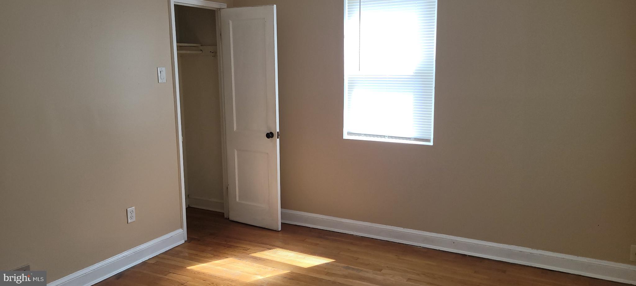 744 Hilltop Terrace Southeast Washington, DC 20019 - Photo 25 of 30 an empty room with closet