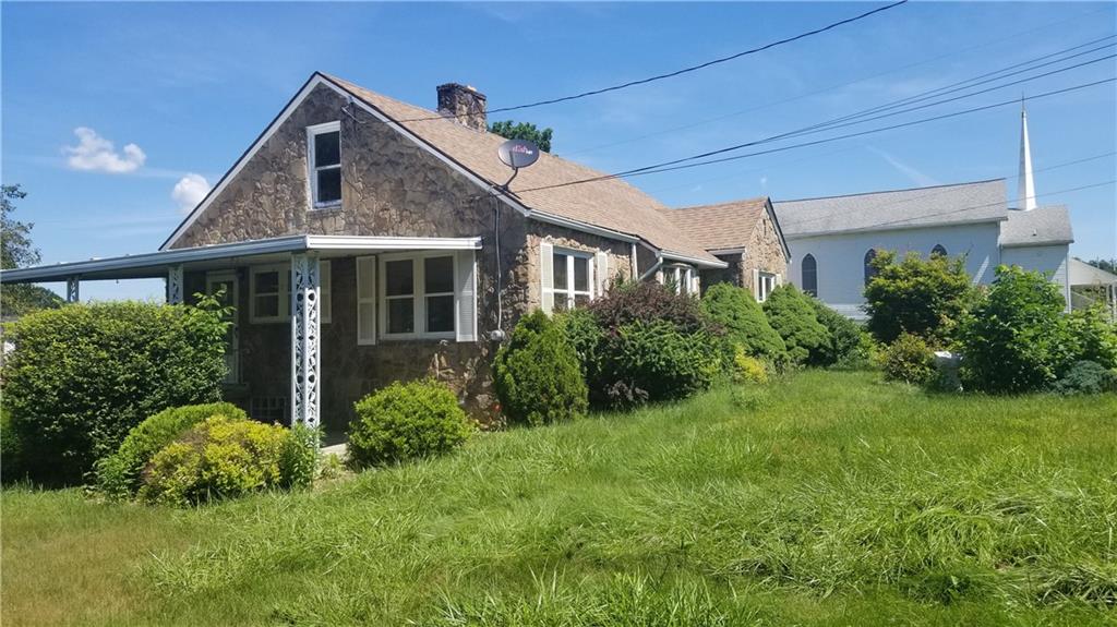 275 Old Rte 217 Derry, PA 15627 - Photo 3 of 20 Gallery Image 3