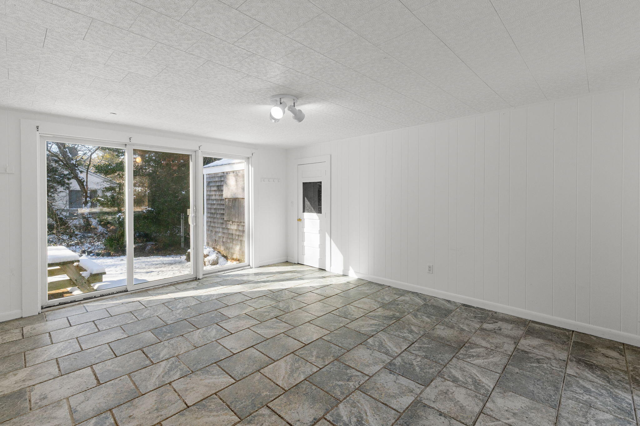 351 Swift Avenue Osterville, MA 02655 - Photo 14 of 24 16-web-or-mls-351-swift-ave