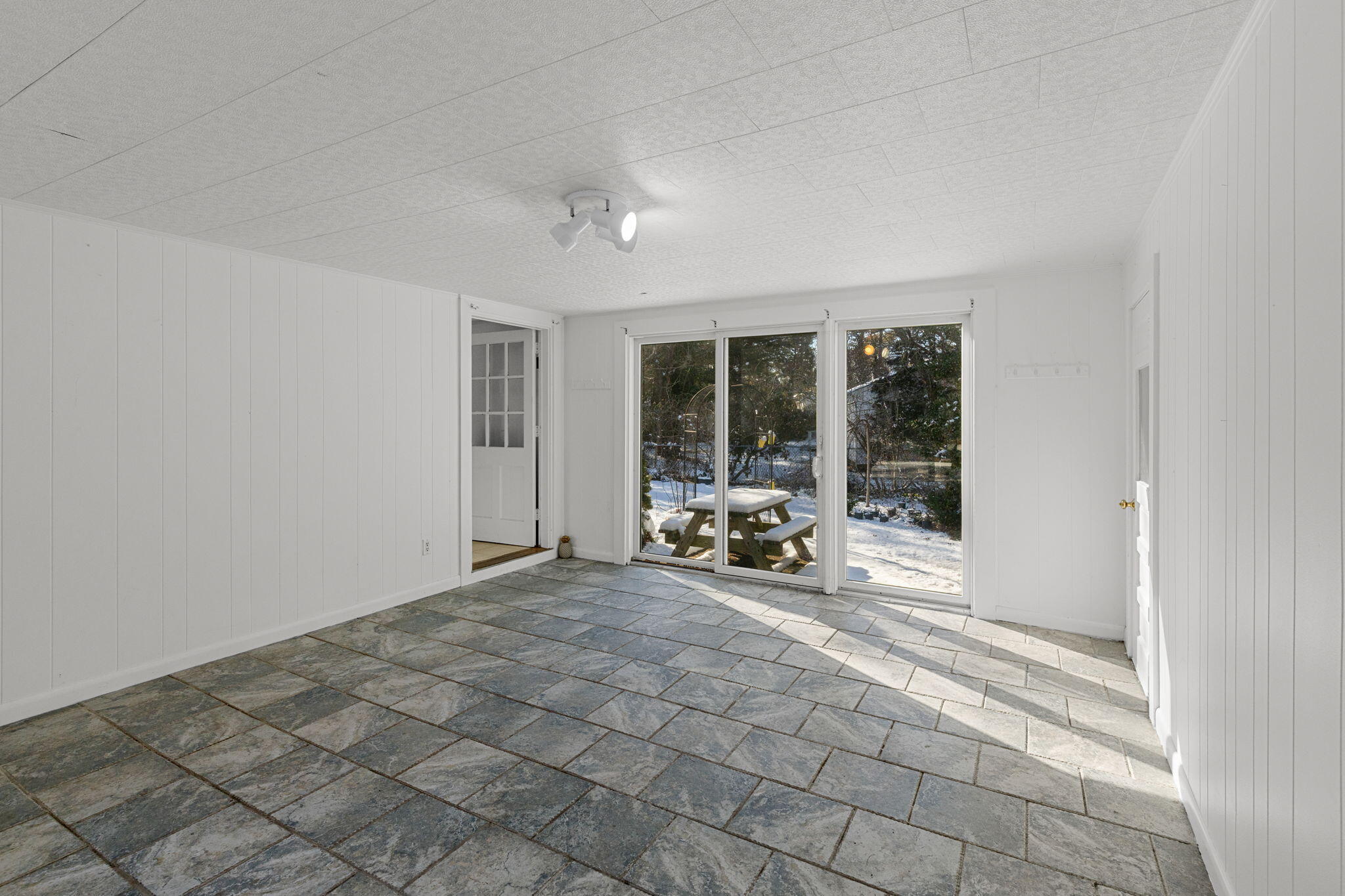 351 Swift Avenue Osterville, MA 02655 - Photo 15 of 29 15-web-or-mls-351-swift-ave