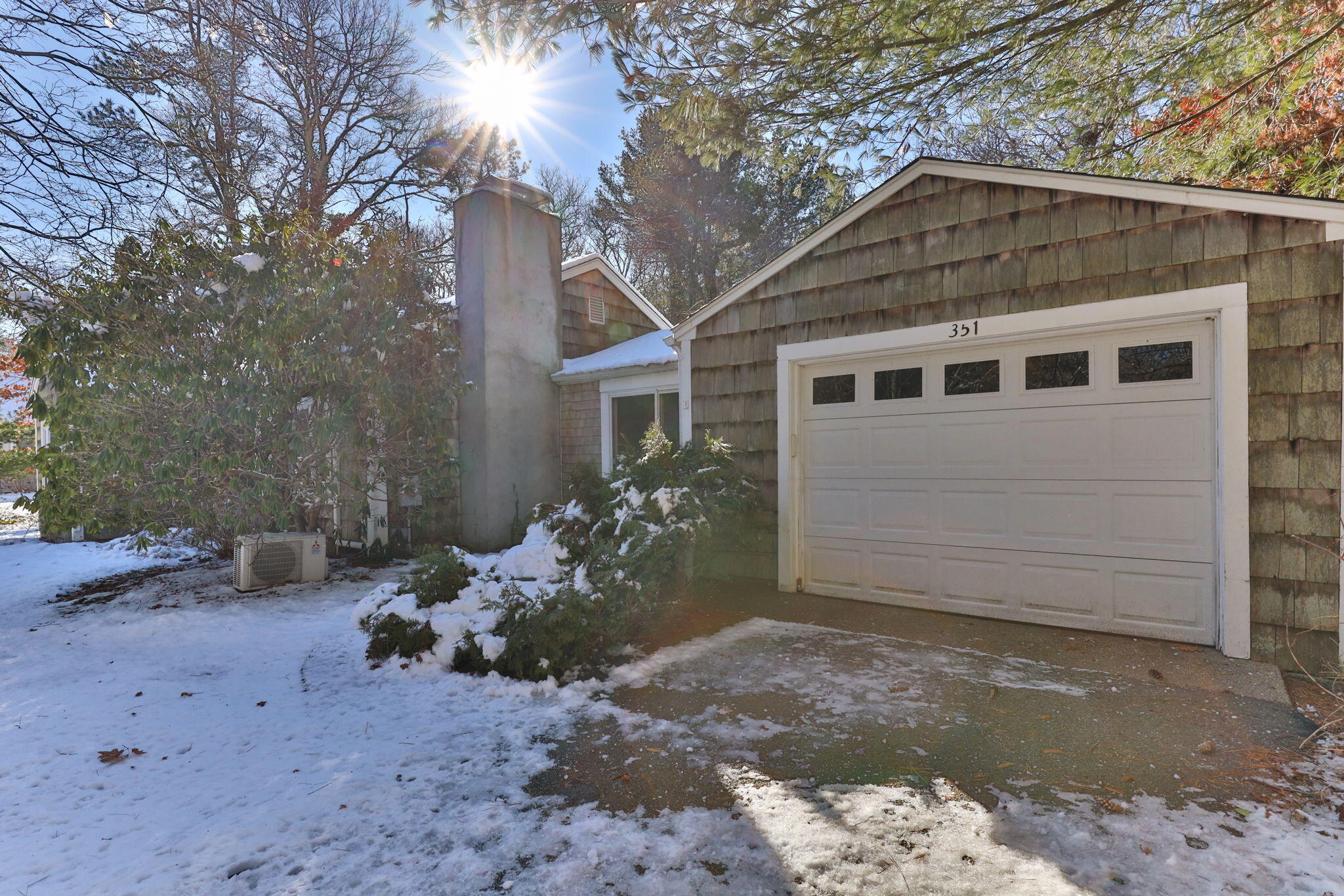 351 Swift Avenue Osterville, MA 02655 - Photo 3 of 29 3-web-or-mls-351-swift-ave