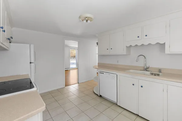 $744,900 | 351 Swift Avenue, Osterville, MA 02655