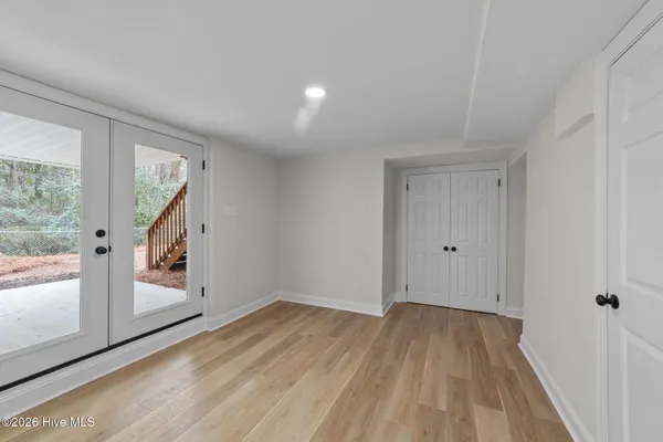 $899,000 | 712 Beaver Dam Road, Raleigh, NC 27607