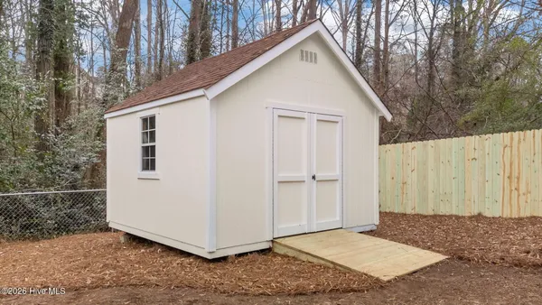 $899,000 | 712 Beaver Dam Road, Raleigh, NC 27607