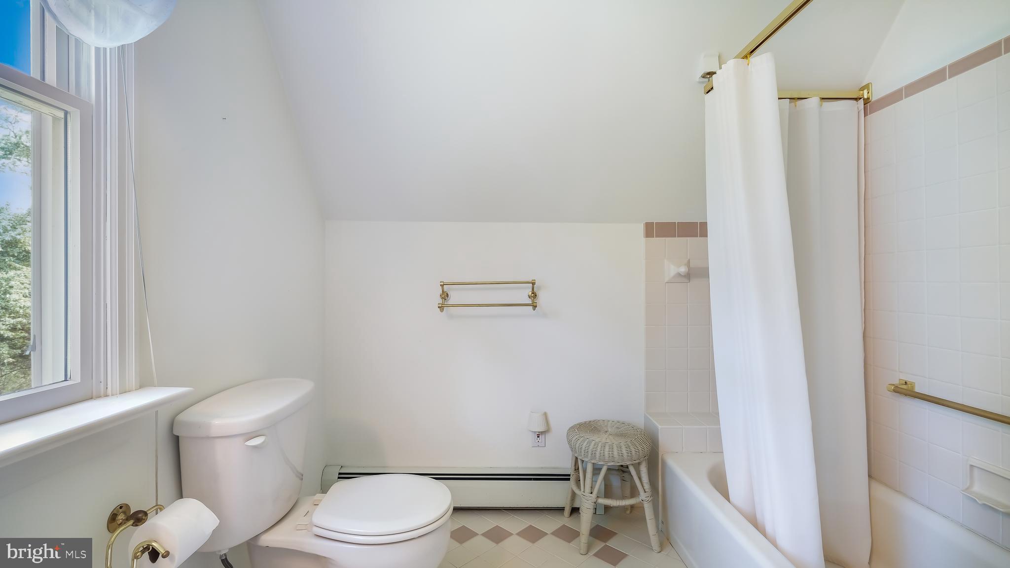 3751 Detweiler Road Chalfont, PA 18914 - Photo 48 of 61 Attached 2 Story In-Law Suite Full Bath