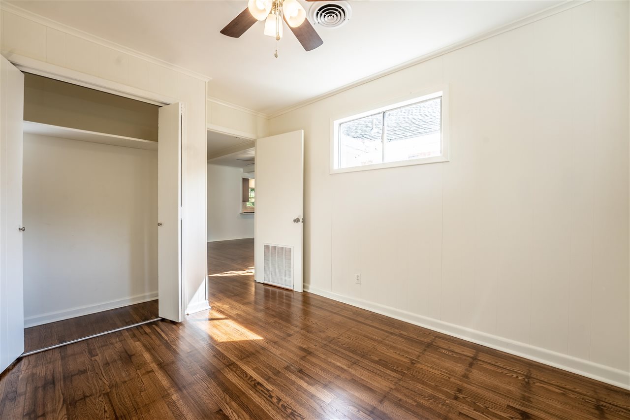 5264 Sequoia Road Memphis, TN 38120 - Photo 11 of 22
