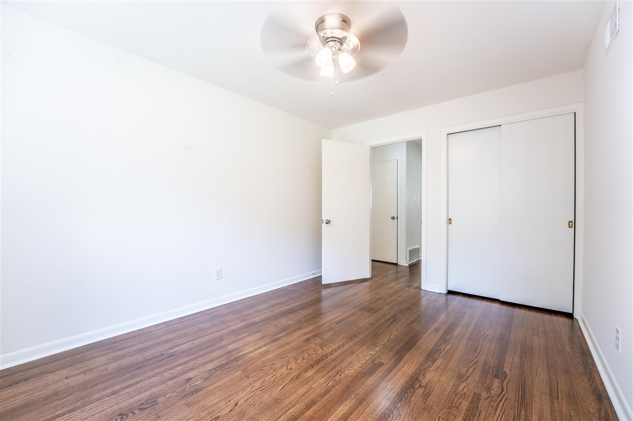 5264 Sequoia Road Memphis, TN 38120 - Photo 13 of 22