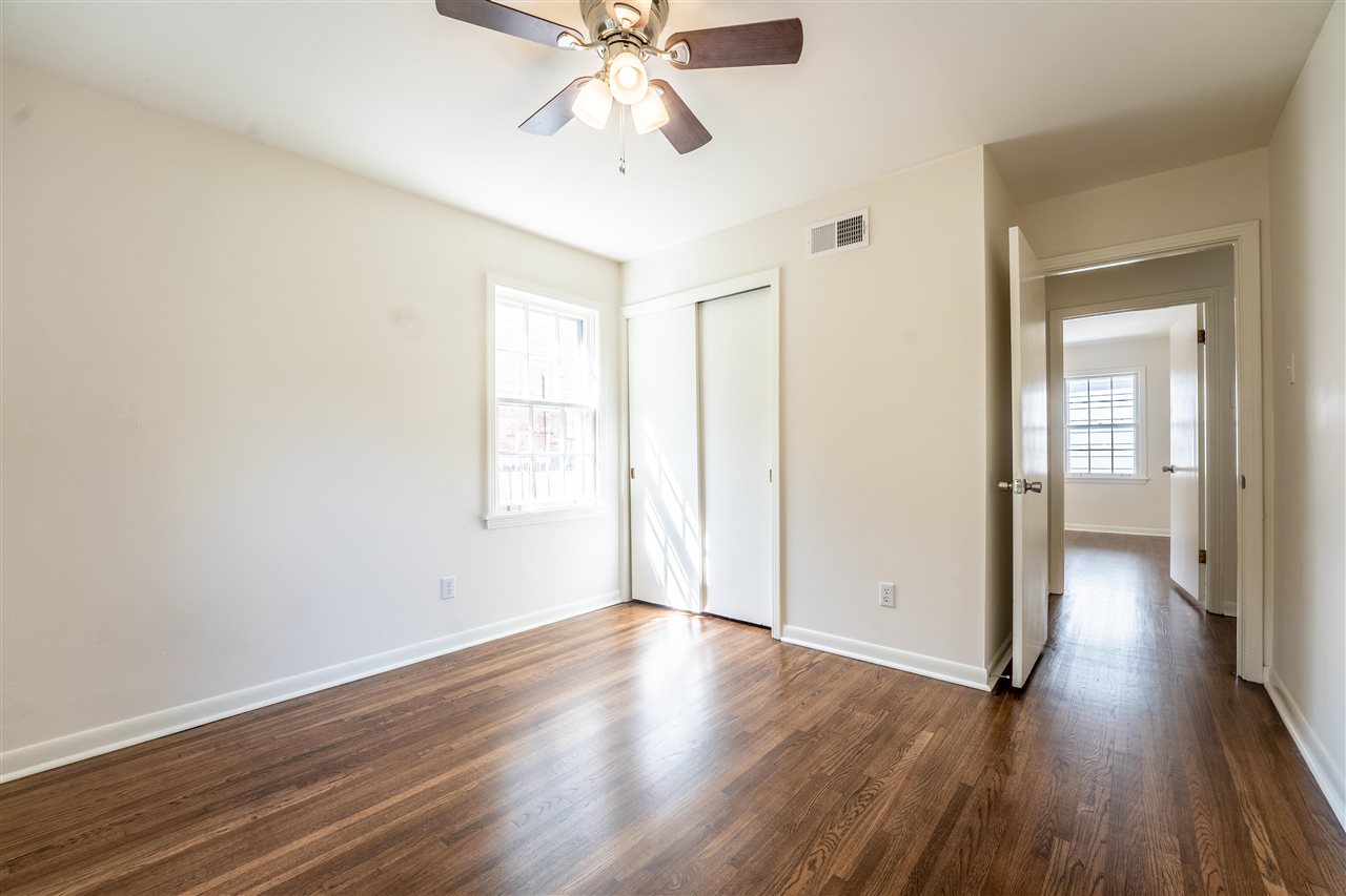 5264 Sequoia Road Memphis, TN 38120 - Photo 20 of 22