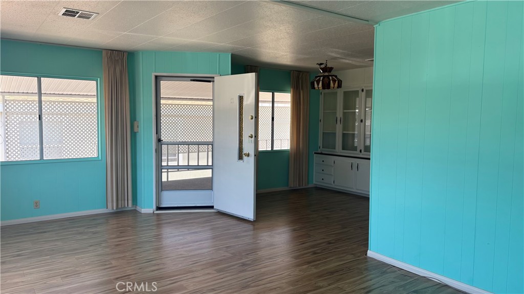 650 South Rancho Santa Fe Road, Unit 323 San Marcos, CA 92078 - Photo 11 of 22 View to Dining Room