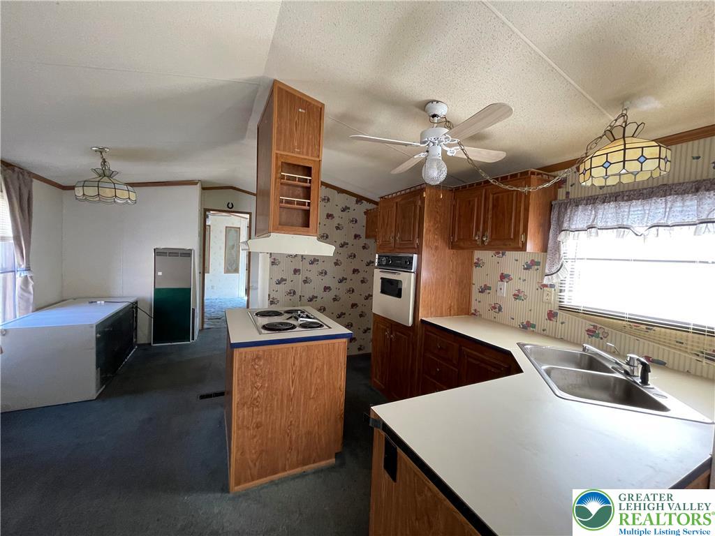 Best Avenue Walnutport, PA 18088 - Photo 6 of 11 Kitchen