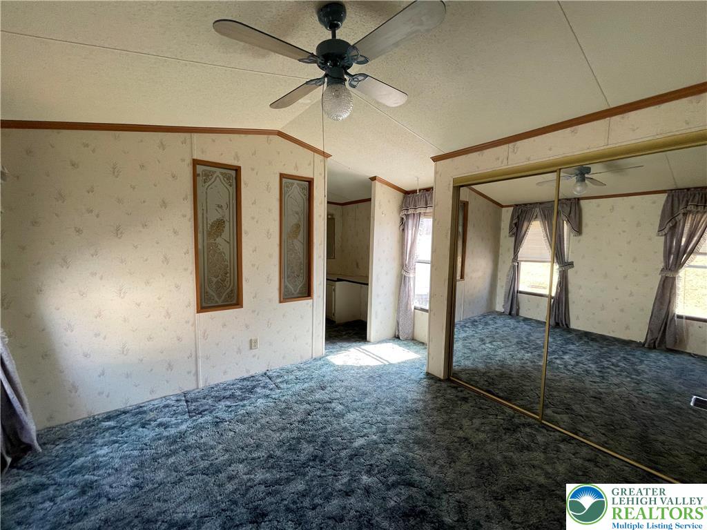 Best Avenue Walnutport, PA 18088 - Photo 7 of 11 Primary Bedroom