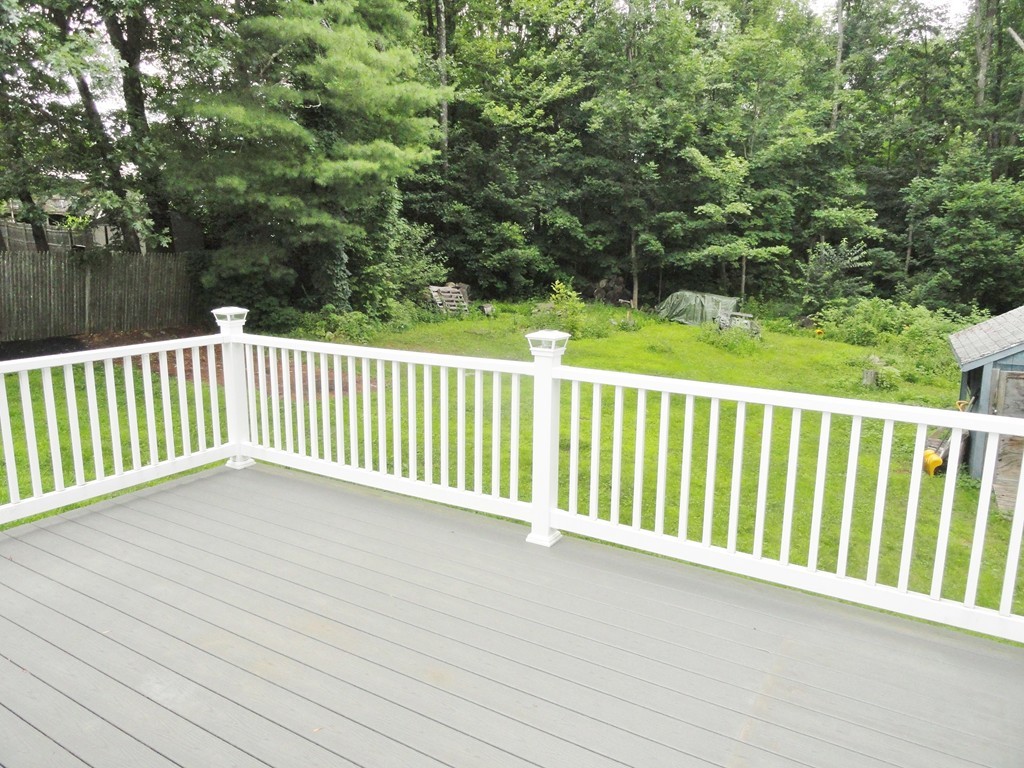9 Edith Lane Rutland, MA 01543 - Photo 16 of 19