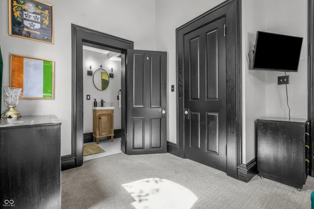 $980,000 | 543 Fletcher Avenue, Indianapolis, IN 46203