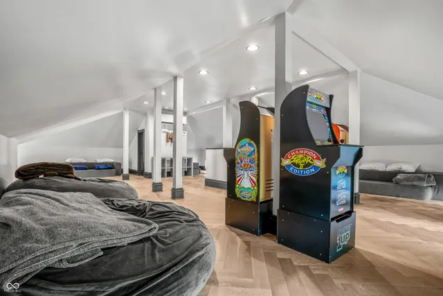 $980,000 | 543 Fletcher Avenue, Indianapolis, IN 46203